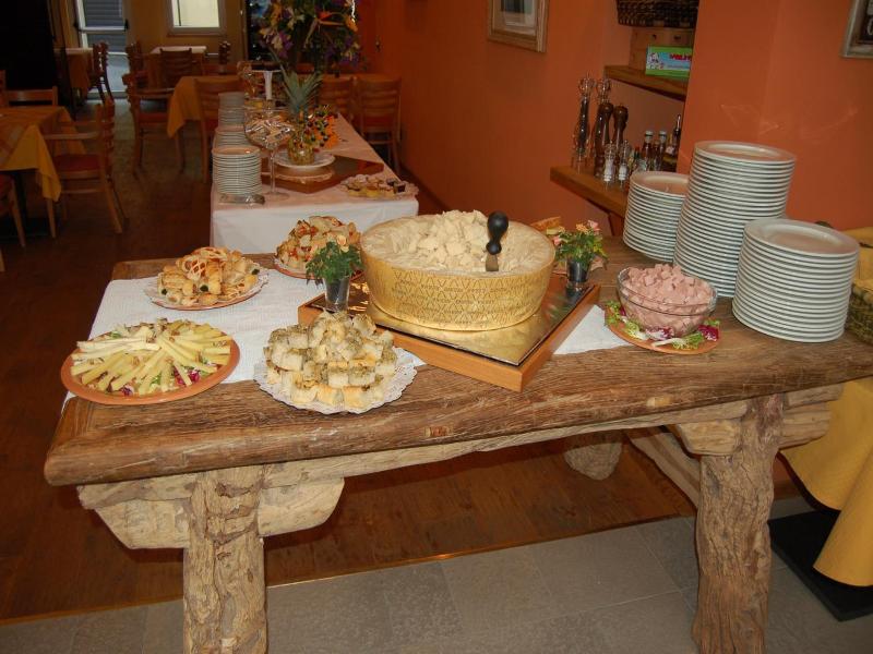 Hotel Concordia image