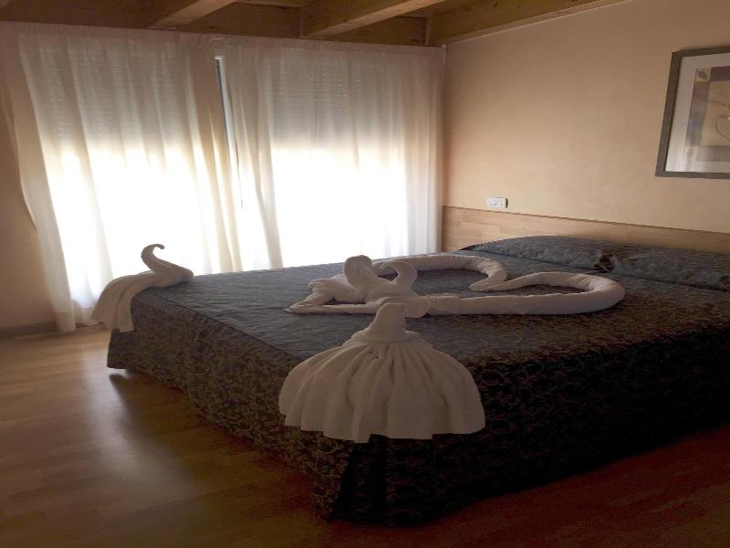 Hotel Concordia image