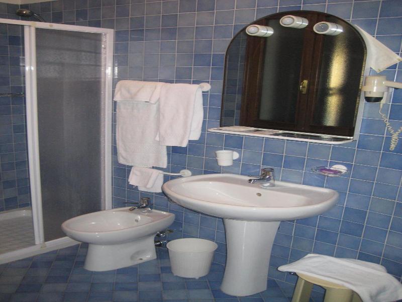Hotel Ristorante Dotto image