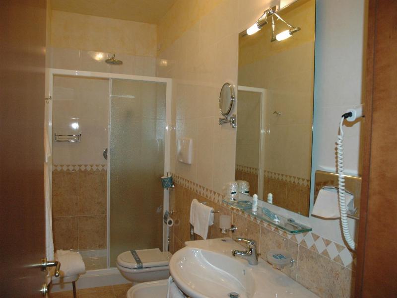 Hotel Ristorante Dotto image