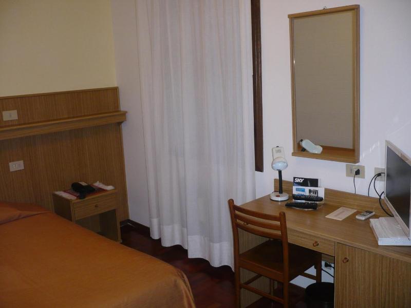Hotel Ristorante Dotto image