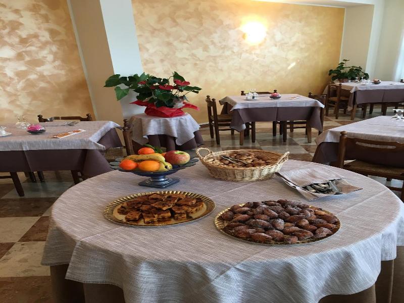 Hotel Ristorante Dotto image