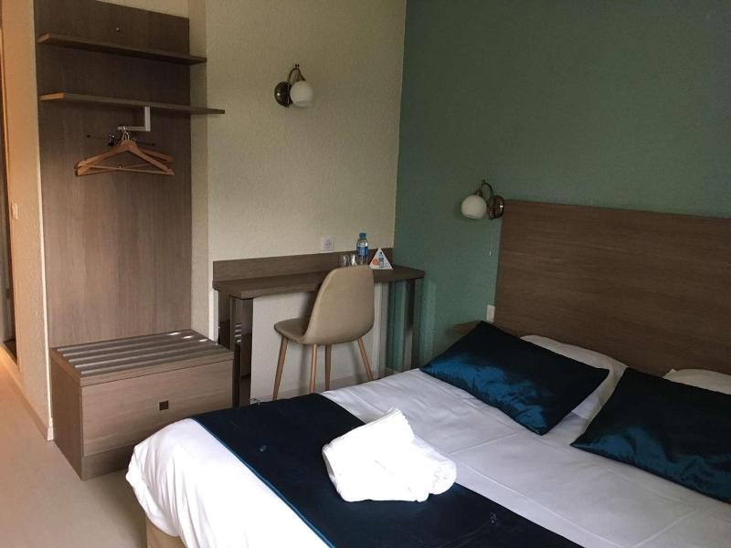 Brit Hotel Salon De Provence image