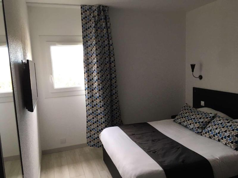 Brit Hotel Salon De Provence image