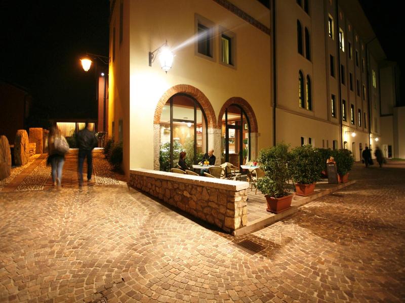 Hotel Le Macine image