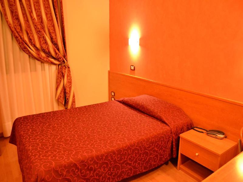 Hotel Colombo image