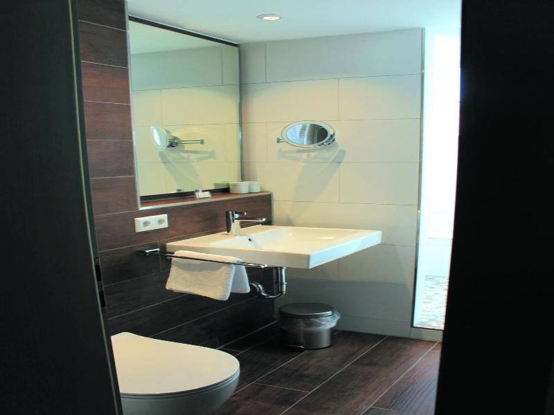 Hotel An Der Linde image