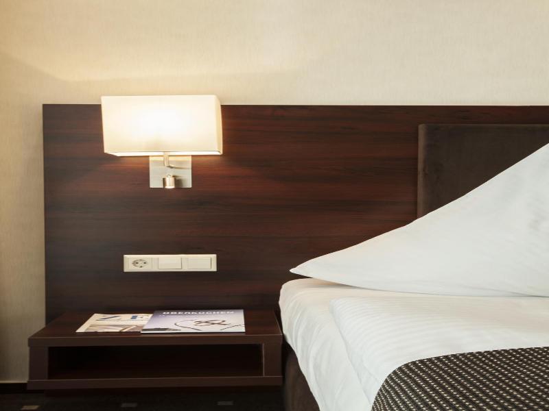 Aparthotel Deluxe image