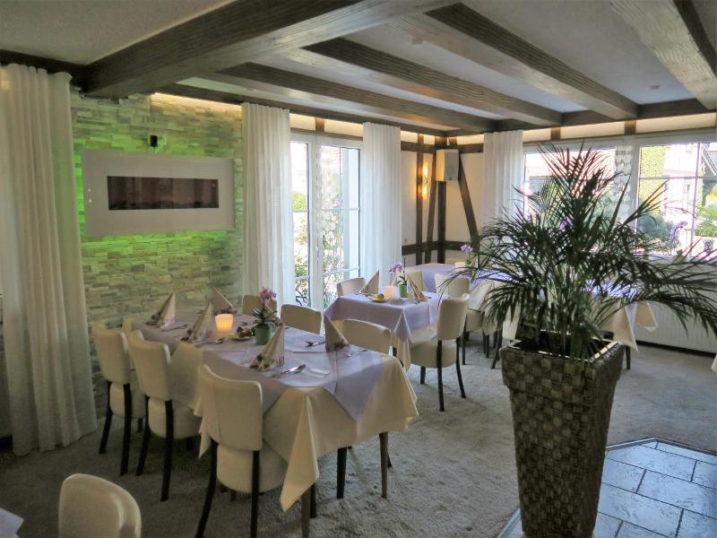 Landhotel Bergischer Hof Gmbh Marialinden image