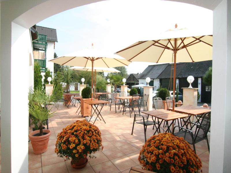 Landhotel Bergischer Hof Gmbh Marialinden image