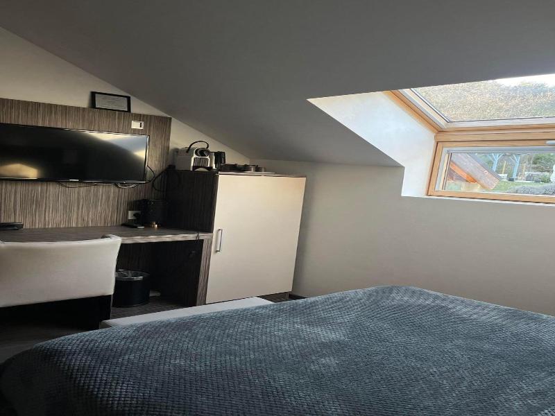 Les Olivades image