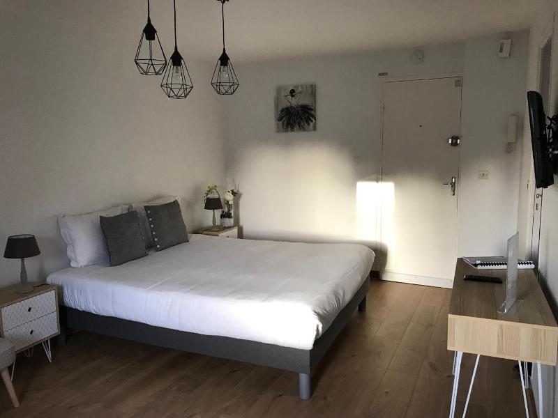 Hotel Abat Jour image