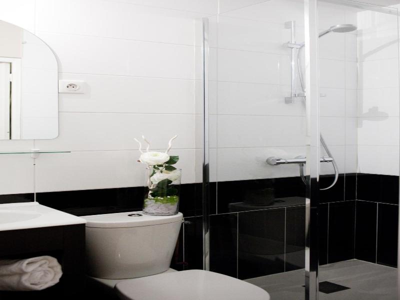 Hotel Abat Jour image