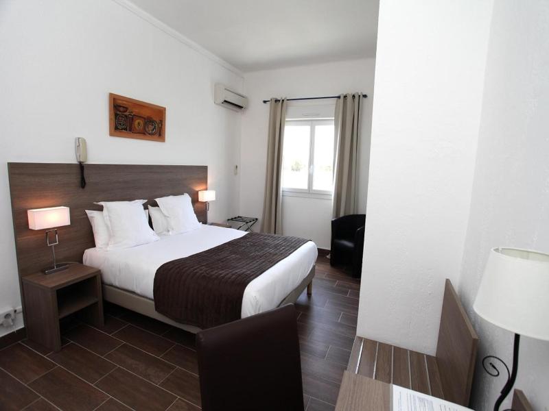 Hôtel Des Nacres image