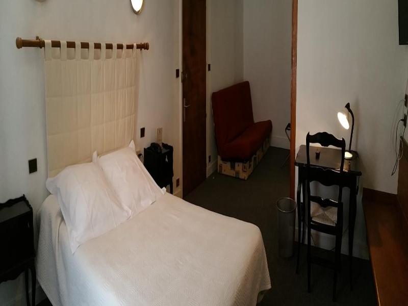 Hotel A Notre Dame image