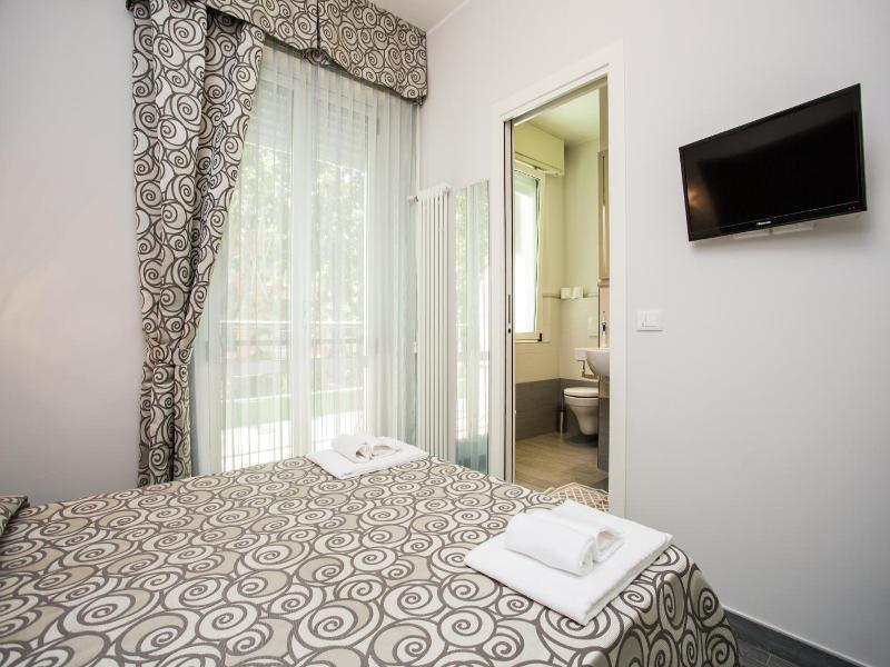 Albergo Ristorante Pozzi image