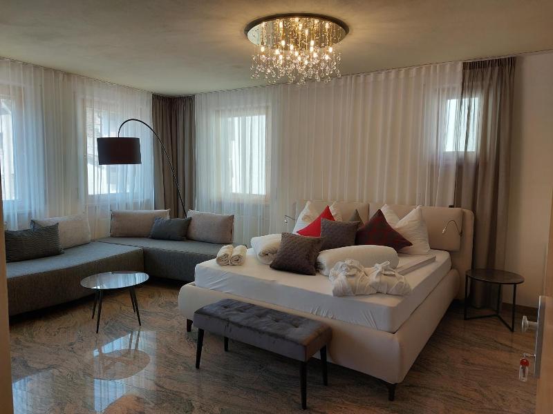 Hotel Engel image