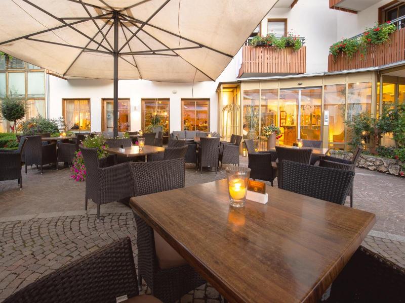 Hotel Engel image