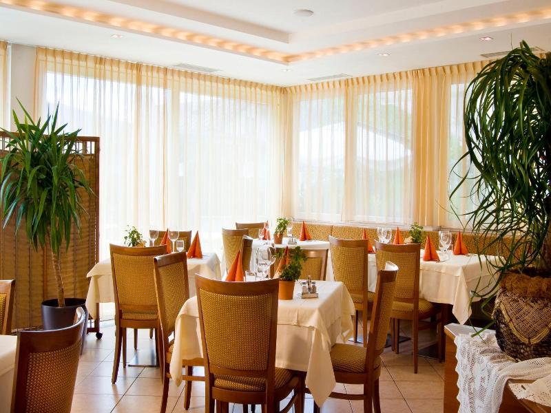 Hotel Blitzburg image
