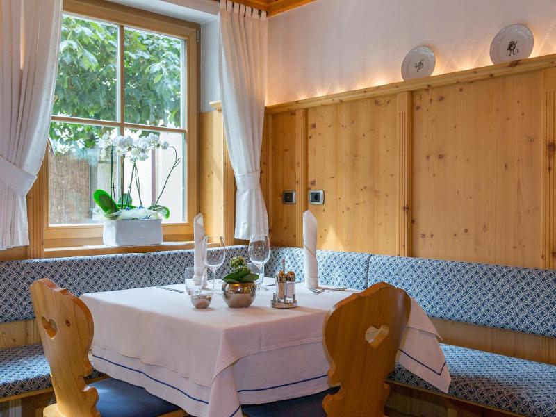 Hotel Blitzburg image