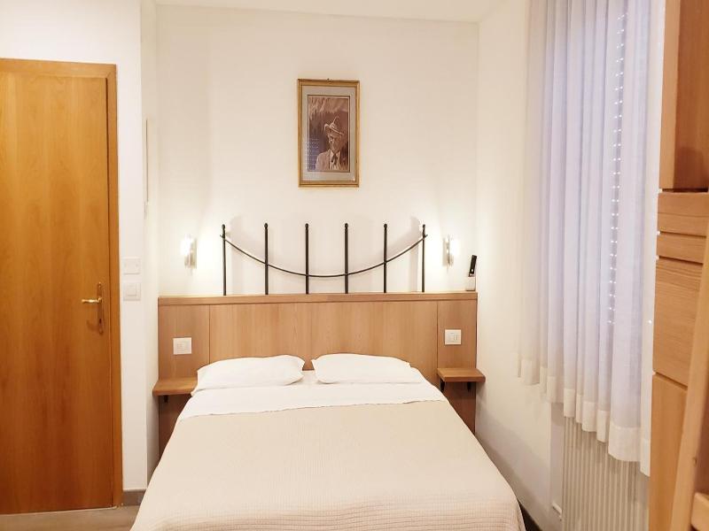 Hotel Cantaleone image