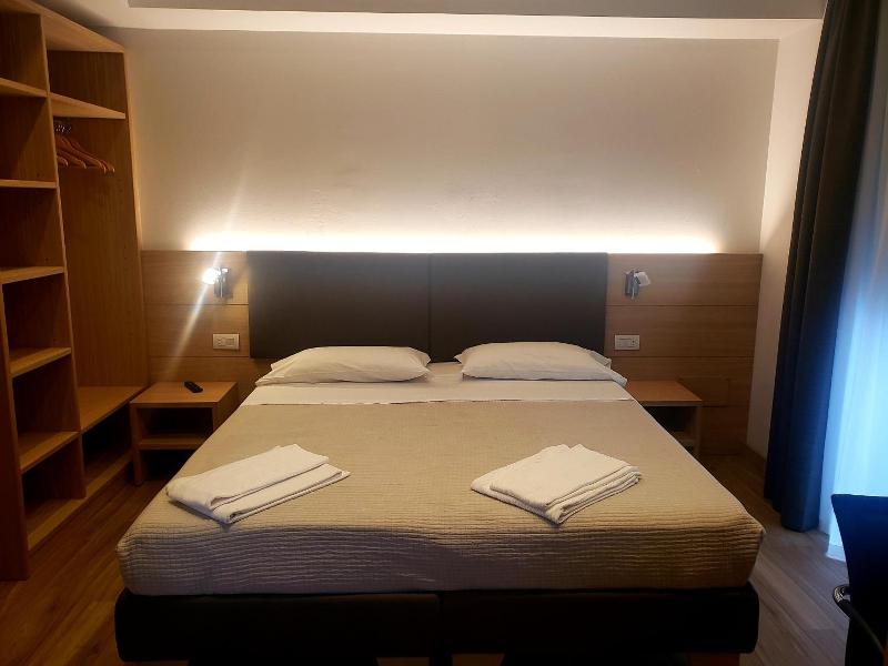 Hotel Cantaleone image