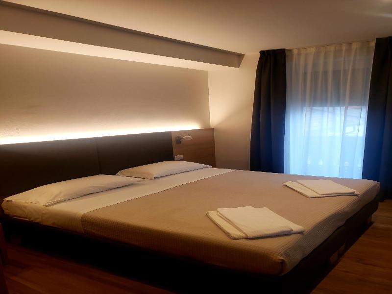 Hotel Cantaleone image