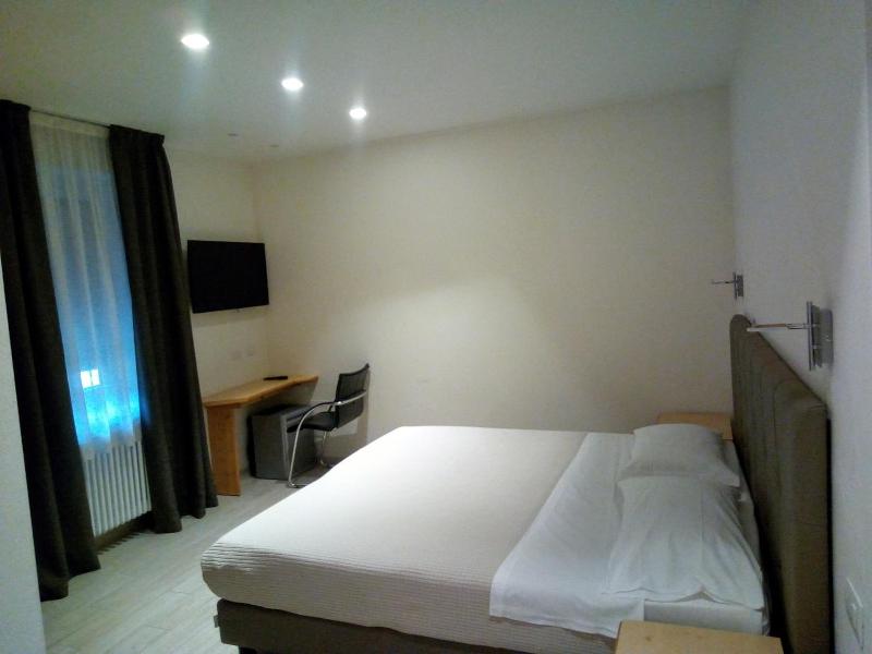 Hotel Cantaleone image