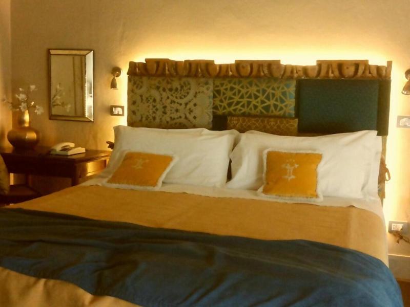 Balneum Boutique Hotel & B&b image