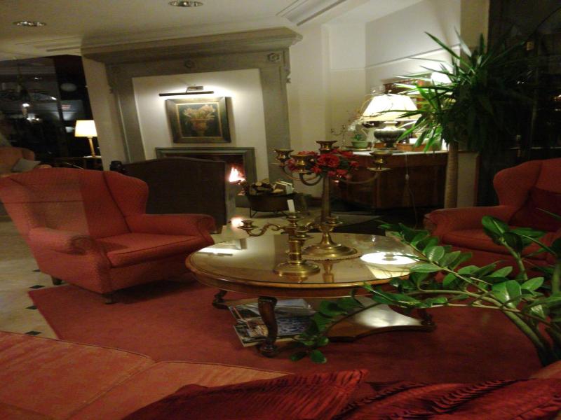 Balneum Boutique Hotel & B&b image