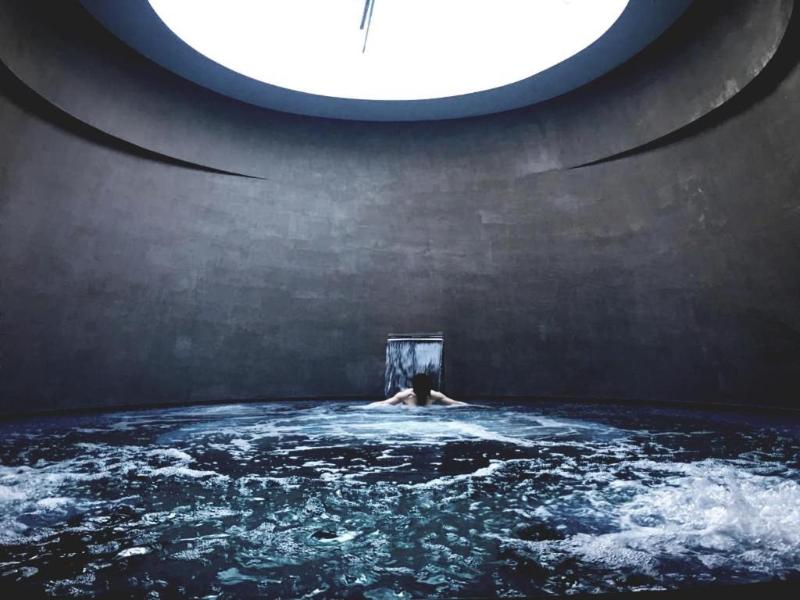 Balneum Boutique Hotel & B&b image