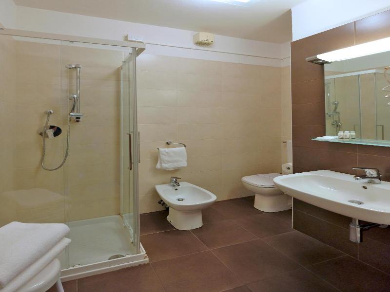 Hotel Gelmini image
