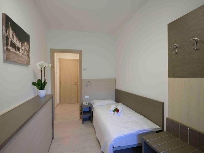 Hotel Gelmini image