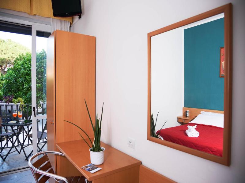 Hotel Calypso image