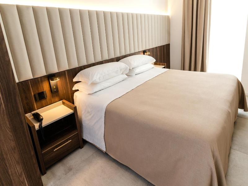 Hotel Falli image