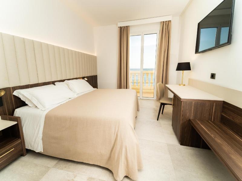 Hotel Falli image