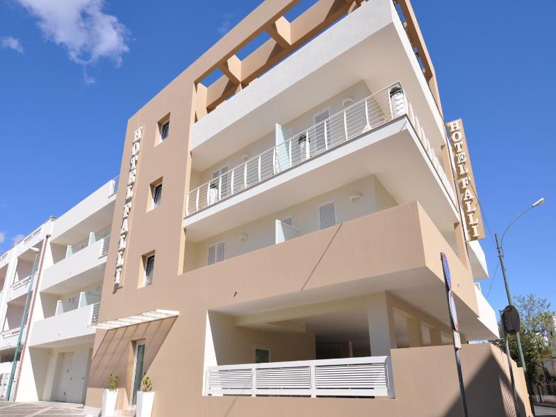 Hotel Falli image