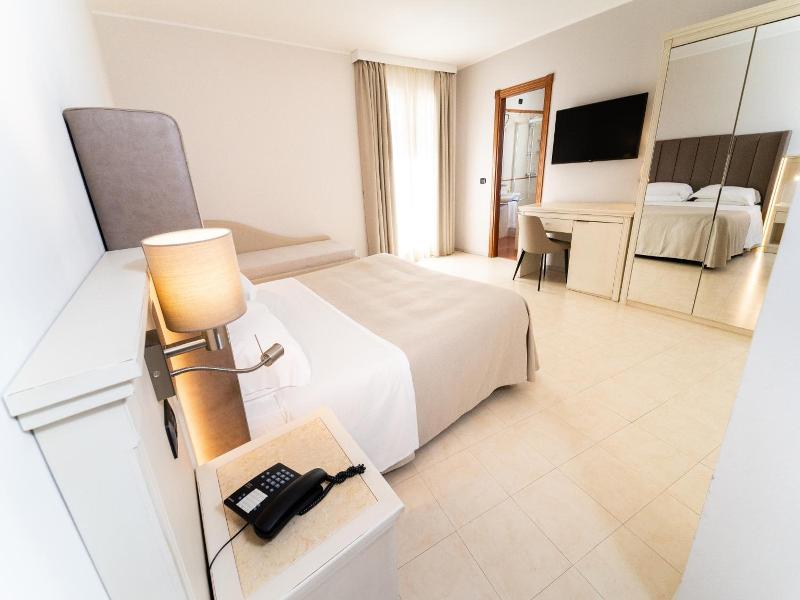 Hotel Falli image
