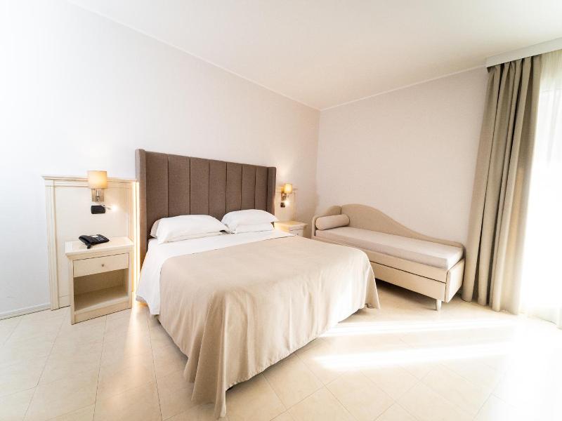 Hotel Falli image