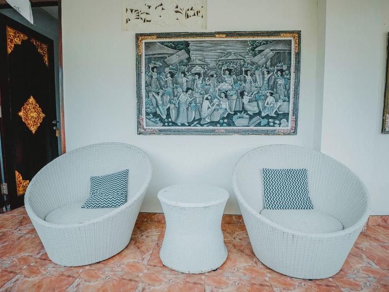 The Tanis Villas & Hotel Lembongan image