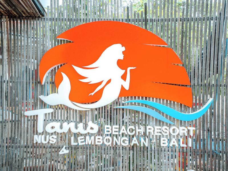 The Tanis Villas & Hotel Lembongan image