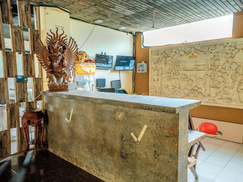 The Tanis Villas & Hotel Lembongan image