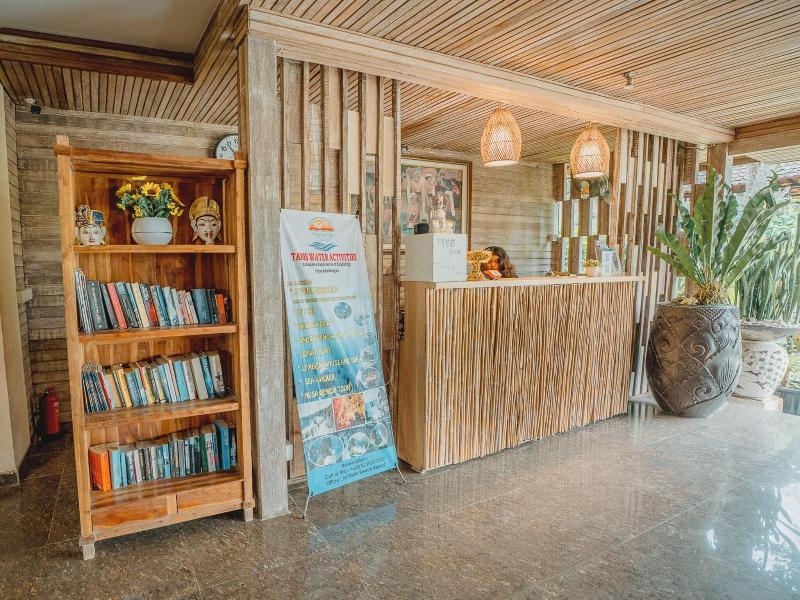 The Tanis Villas & Hotel Lembongan image
