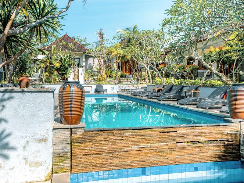 The Tanis Villas & Hotel Lembongan image