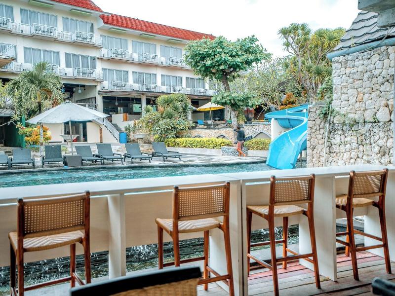 The Tanis Villas & Hotel Lembongan image
