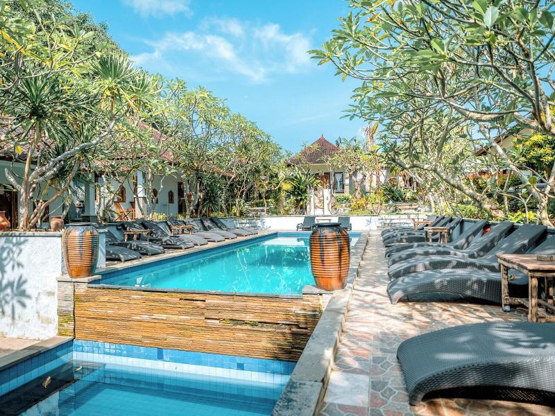 The Tanis Villas & Hotel Lembongan image