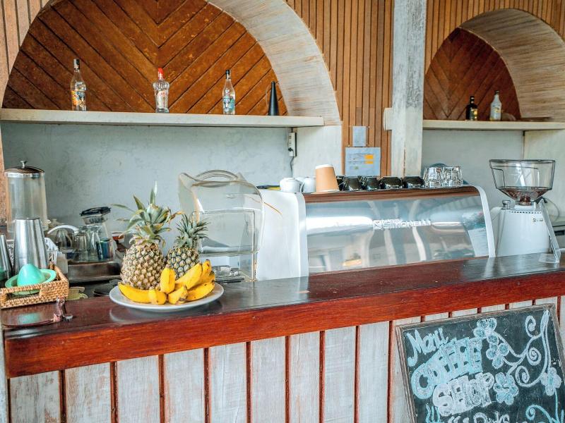 The Tanis Villas & Hotel Lembongan image