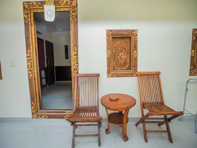 The Tanis Villas & Hotel Lembongan image