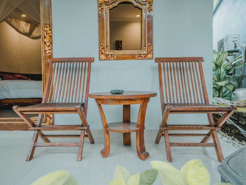 The Tanis Villas & Hotel Lembongan image