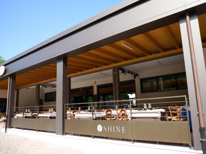 Albergo Shine image